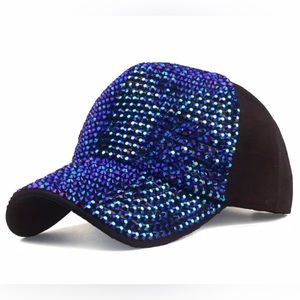 💎 NWOT! Blue Crystals Cap